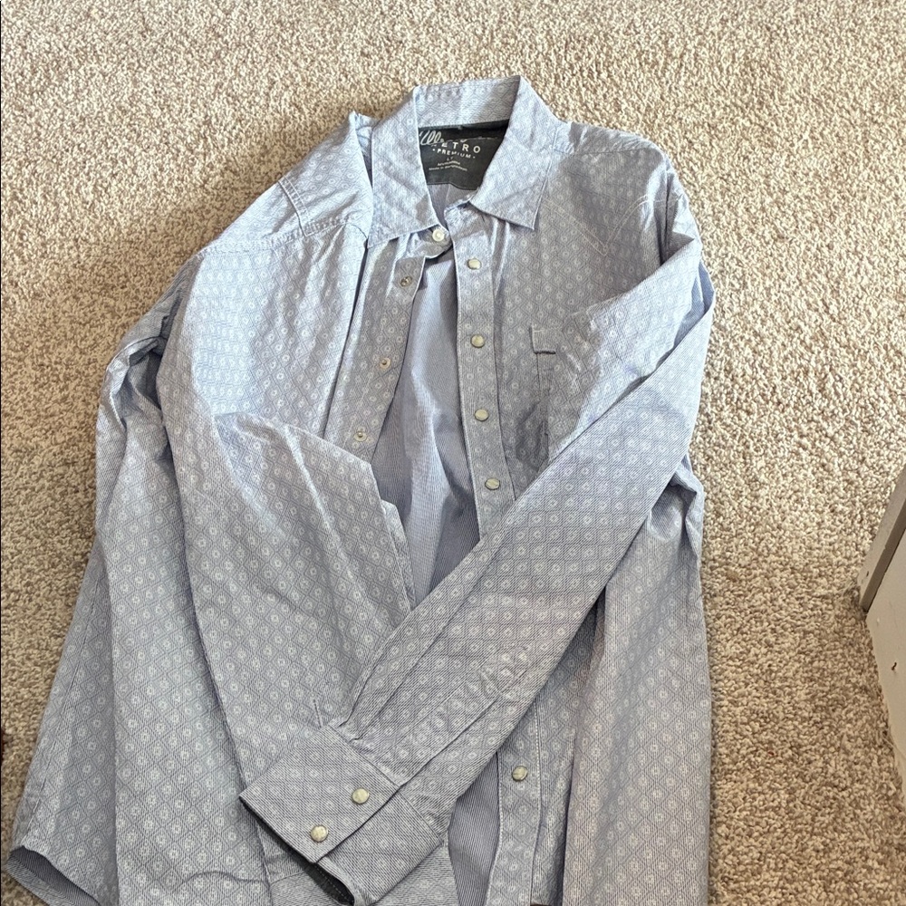 Men's Light Blue Patterned Button Down Shirt